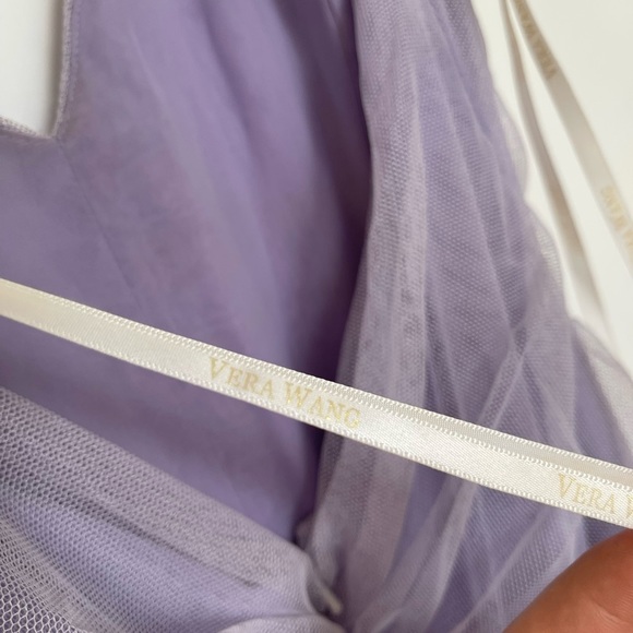 ‼️LIKE NEW VERA WANG DRESS‼️ - Picture 3 of 4